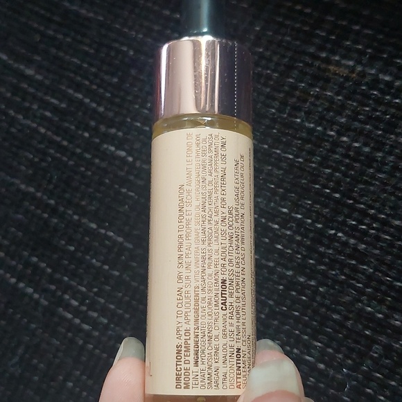 makeup revolution‎ baking oil - Picture 3 of 4